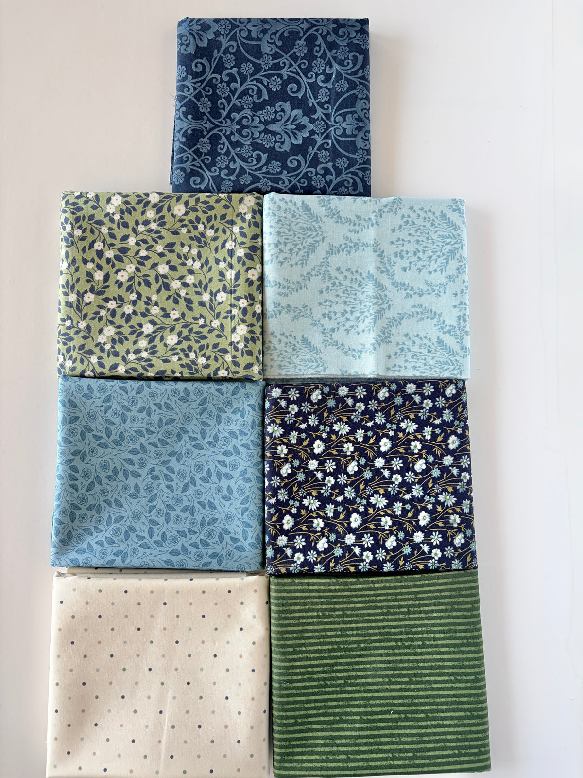 Callie Fat Quarter bundle | Curated bundle | 7 fabrics