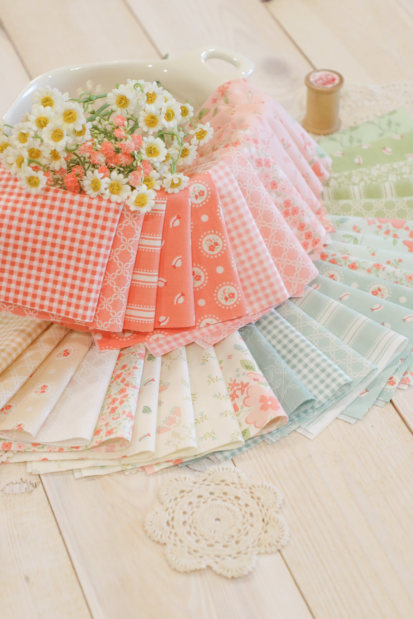 PREORDER Sunbonnet Fat Quarter Bundle | My Sew Quilty Life | Moda Fabrics