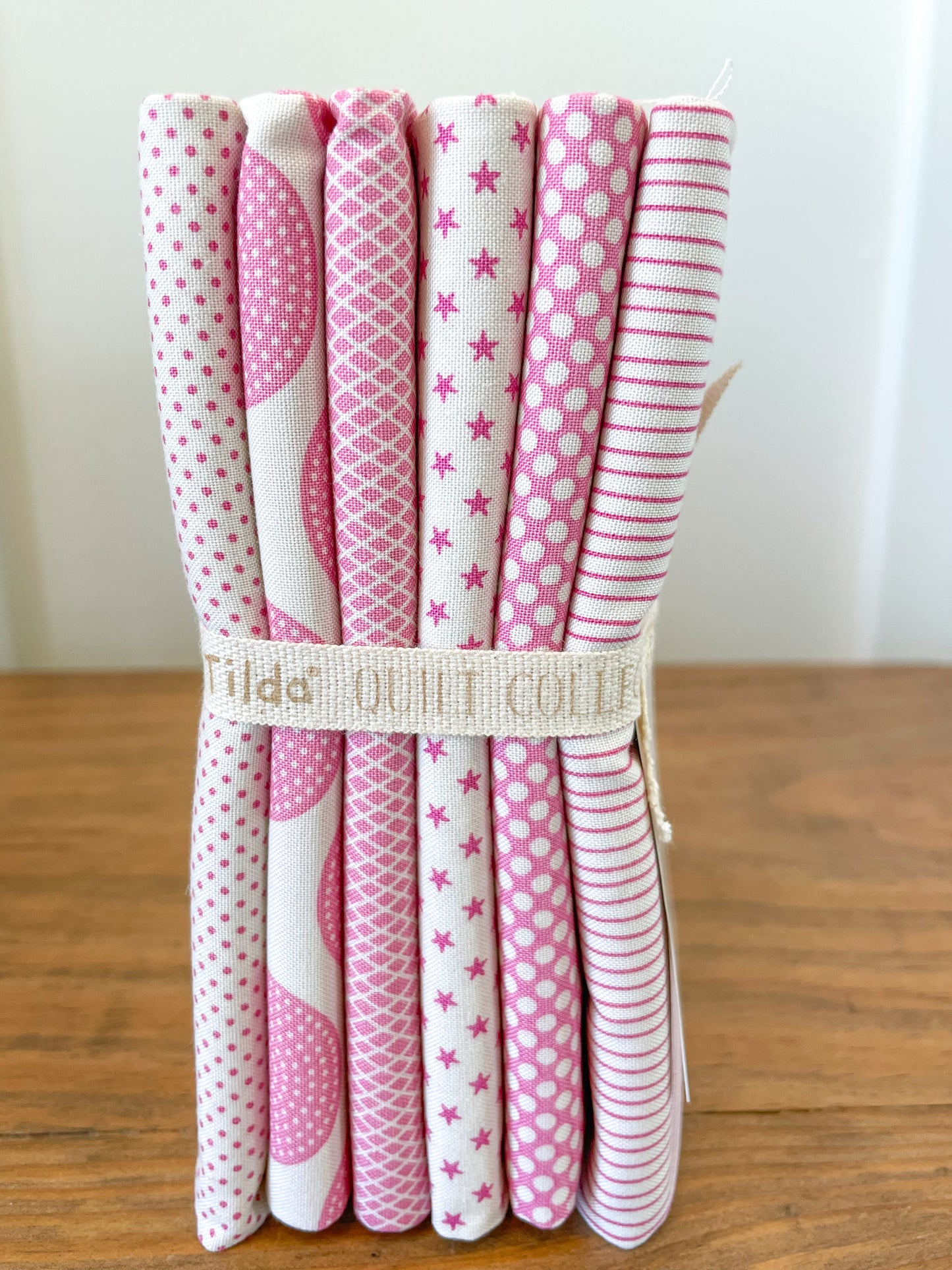 Basic Classics | Tilda Fabrics | Pink | Fat Quarter Bundle | 6 Fabrics