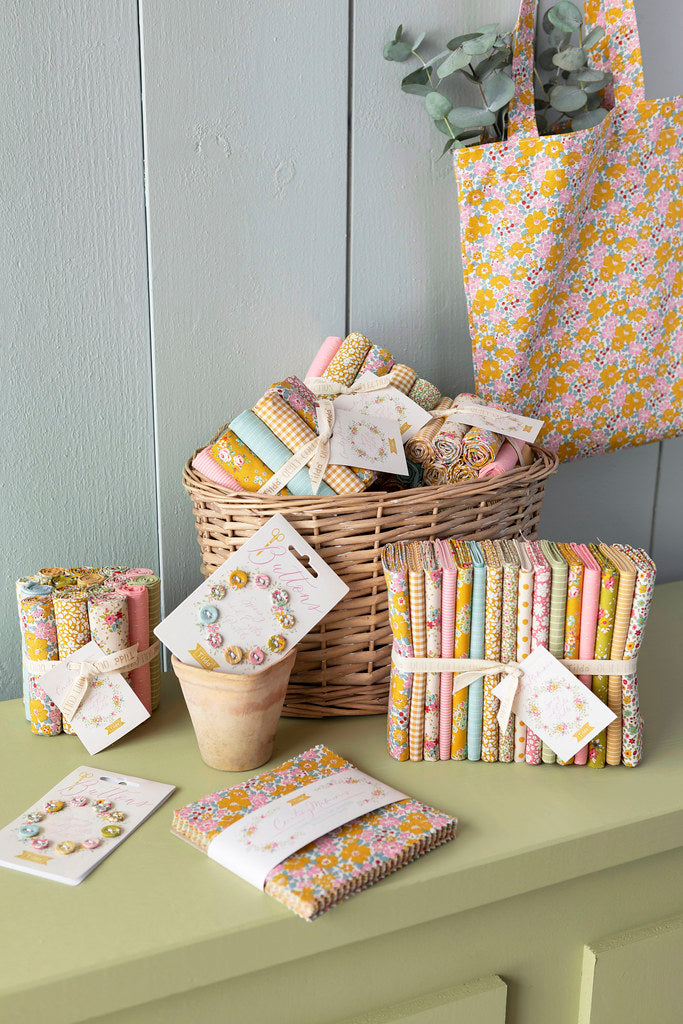 Creating Memories | Spring Collection | Tilda Fabrics | Fat Quarter Bundle | 16 Fabrics