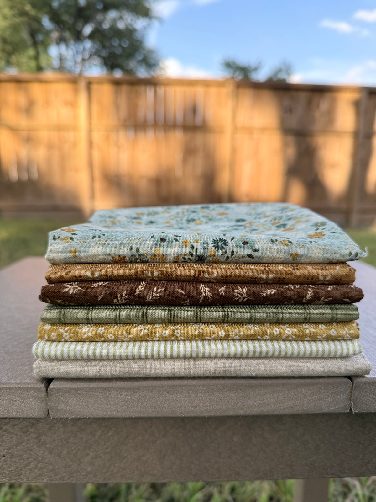 Harvest Meadow Fat Quarter Bundle| Curated Bundle| 7 Fabrics