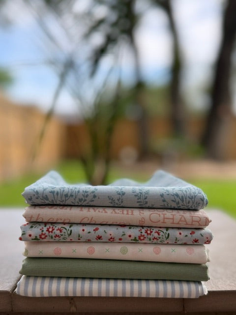 Heirloom Haven Fat Quarter Bundle