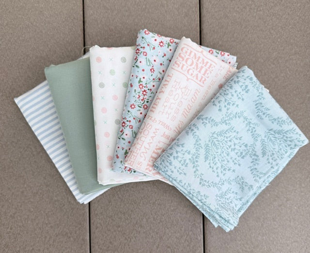 Heirloom Haven Fat Quarter Bundle