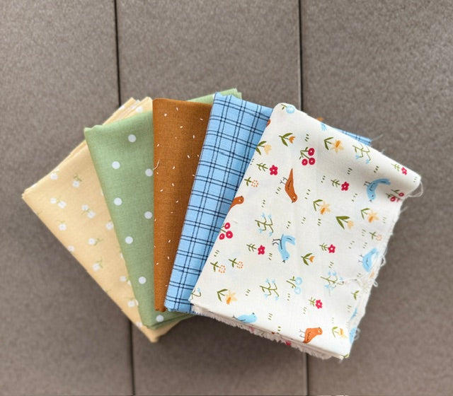 Bluebird Lane Fat Quarter Bundle