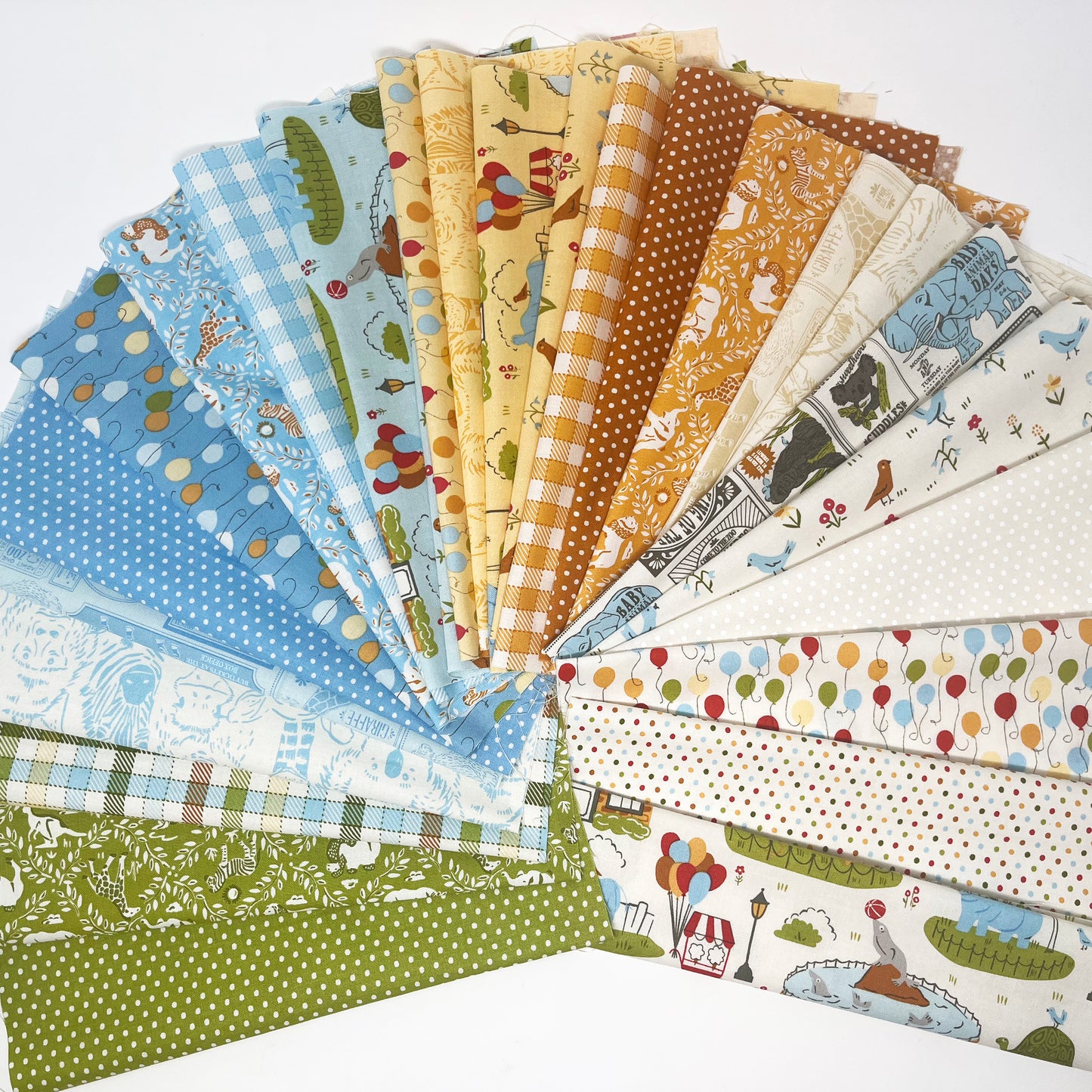 Animal Park Fun Fat Quarter bundle | Stacy lest Hsu | Moda Fabrics