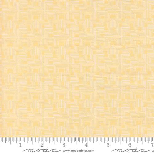 Gathered Bonbons Front Stoop - Butterscotch | Gathered Bonbons | Jen Kingwell | Moda Fabrics
