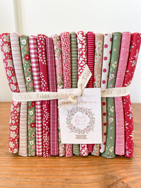 Creating Memories | Winter Collection | Tilda Fabrics | Fat Quarter Bundle | 16 Fabrics